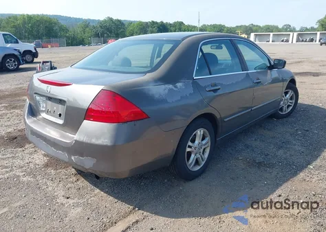 2006 Honda Accord 2.4 Ex z USA, uszkodzony, nr VIN 1HGCM56766A184058